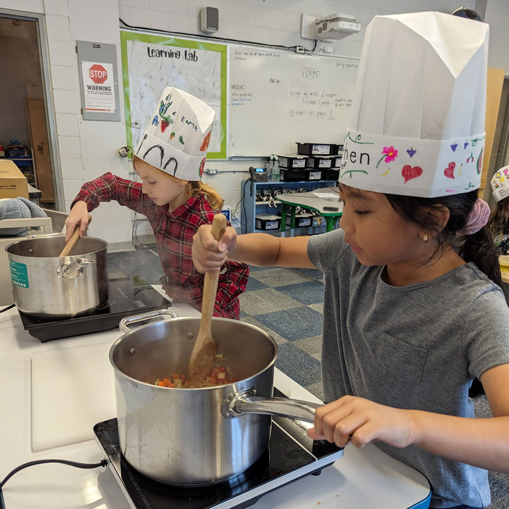 Making our Mama Mia Pasta Sauce